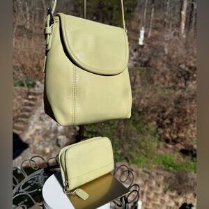 Coach Vintage Soho Flap Shoulder Bag Pistachio Leather + Matching Wallet